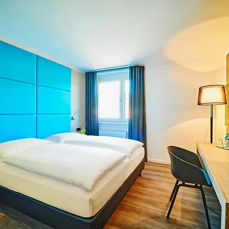 Hotel Travelinjoy 3*